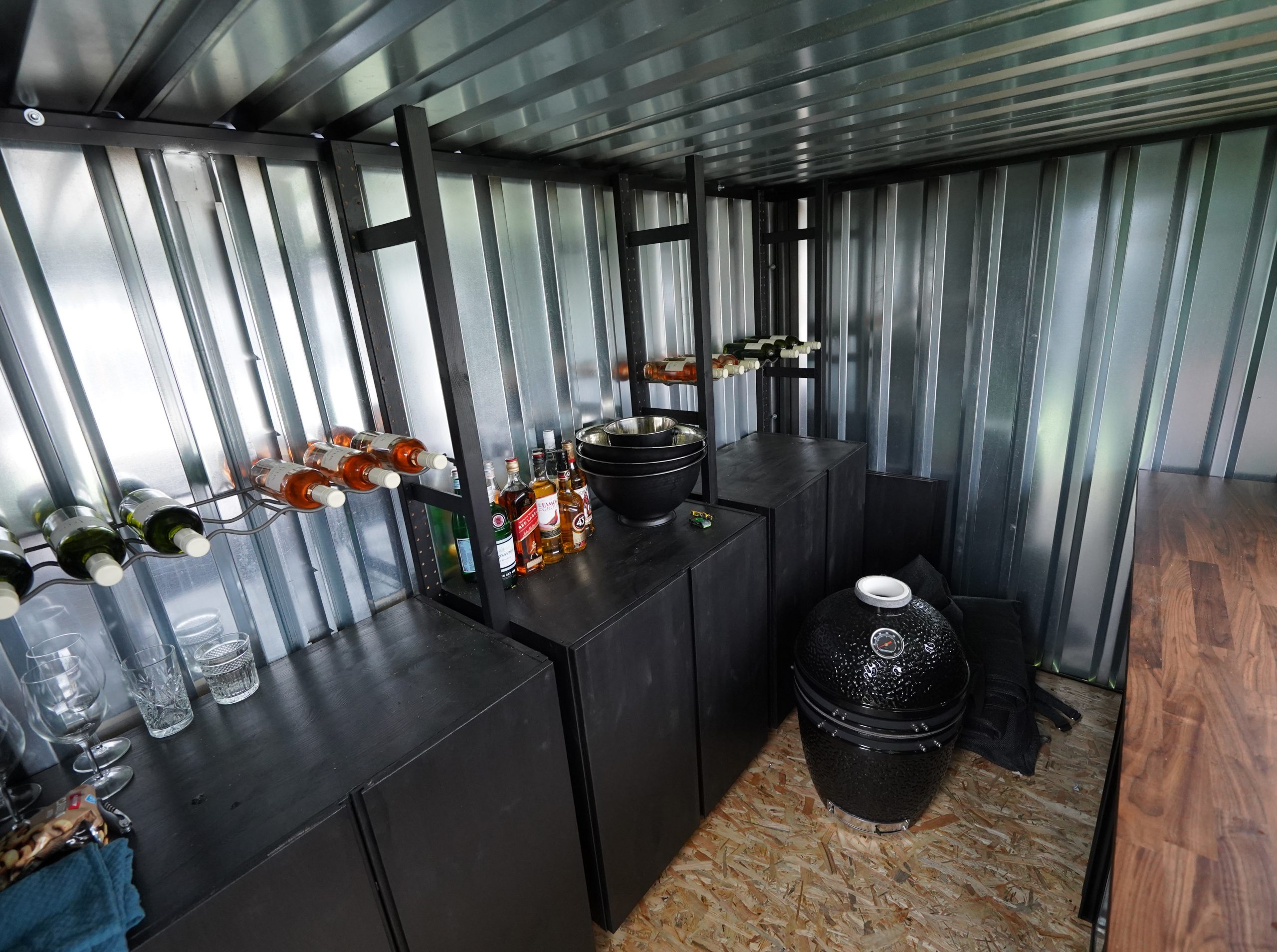 Restaurante Contenedor XL 6×2 metros Negro