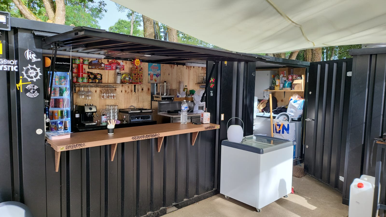 Bar Contenedor Plegable XL 8×2 metros Blanco RAL 9016