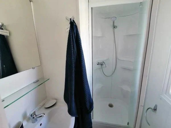 CASA MÓVIL TRIGANO T2 ( 1000 CM X 370 CM )